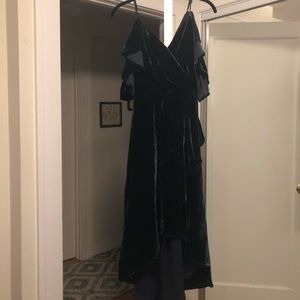 VELVET DRESS FOR THE HOLIDAYS!